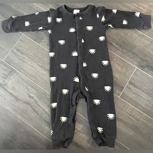 Modern Moments - Unisex Black Sun Onesie - SIZE: 12 Month